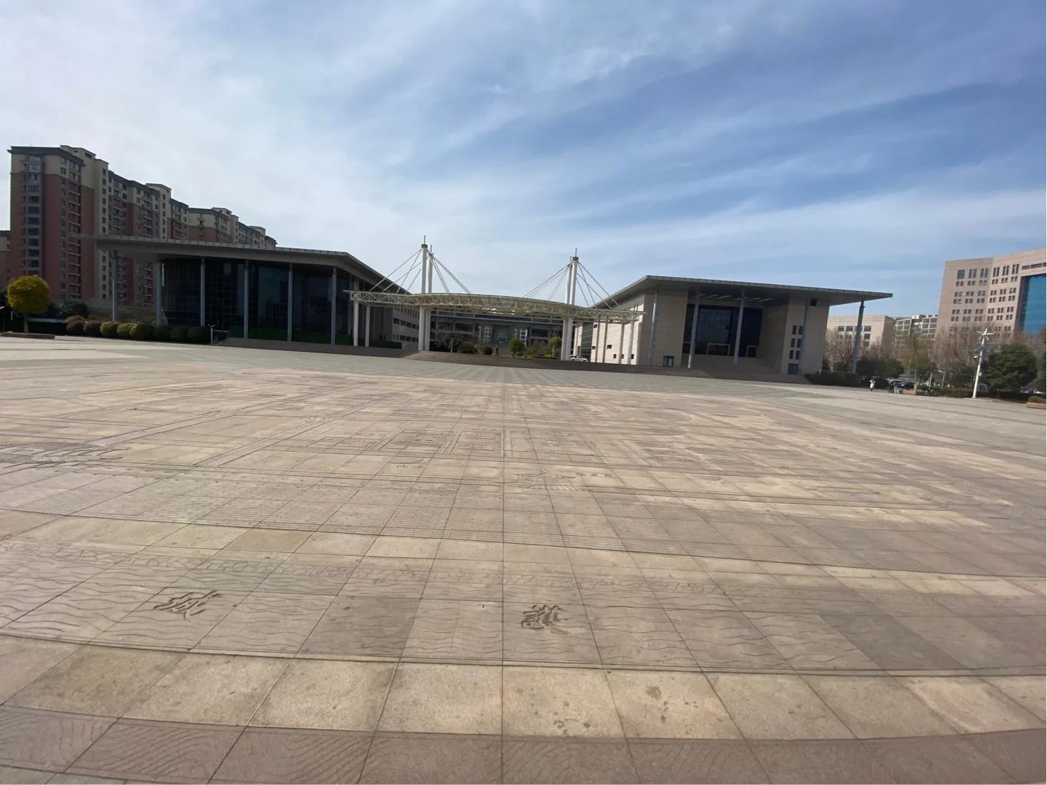 娌侀槼鏈辫浇鍫夐煶涔愬巺,鏈辫浇鍫夐煶涔愬巺闂ㄧエ