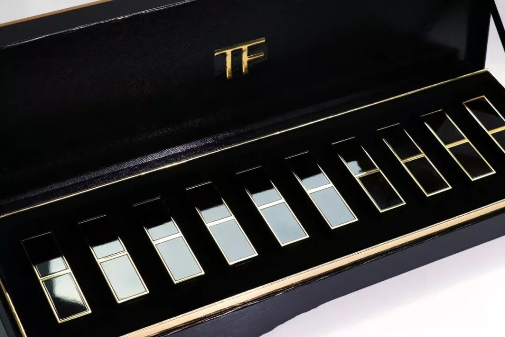 tf15和16哪个更显白,tf口红显白