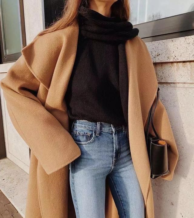 驼色大衣配色法则教你穿出高级感,暖驼色搭驼色大衣好看吗