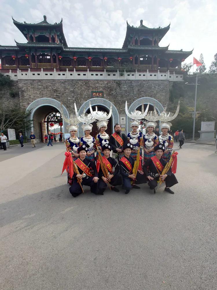 曾作为禁地，与外界隔绝二百六十多年的“玄武湖”，今日锣鼓喧天