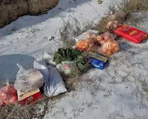 疫情防控网格员兼职,疫情防控网格员们重当起守门员