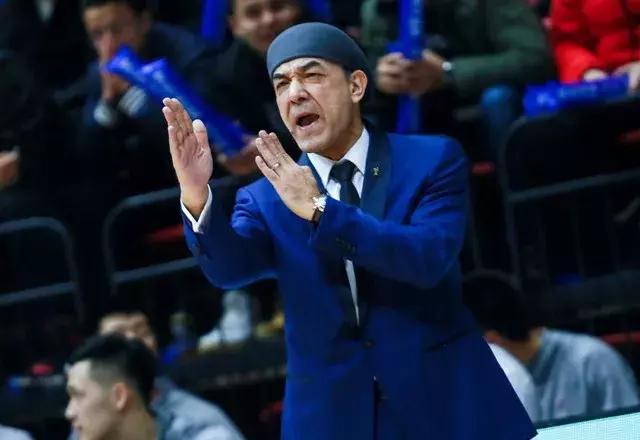 新疆男篮新赛季输给了哪些球队,新疆男篮新赛季输给了哪4个球队