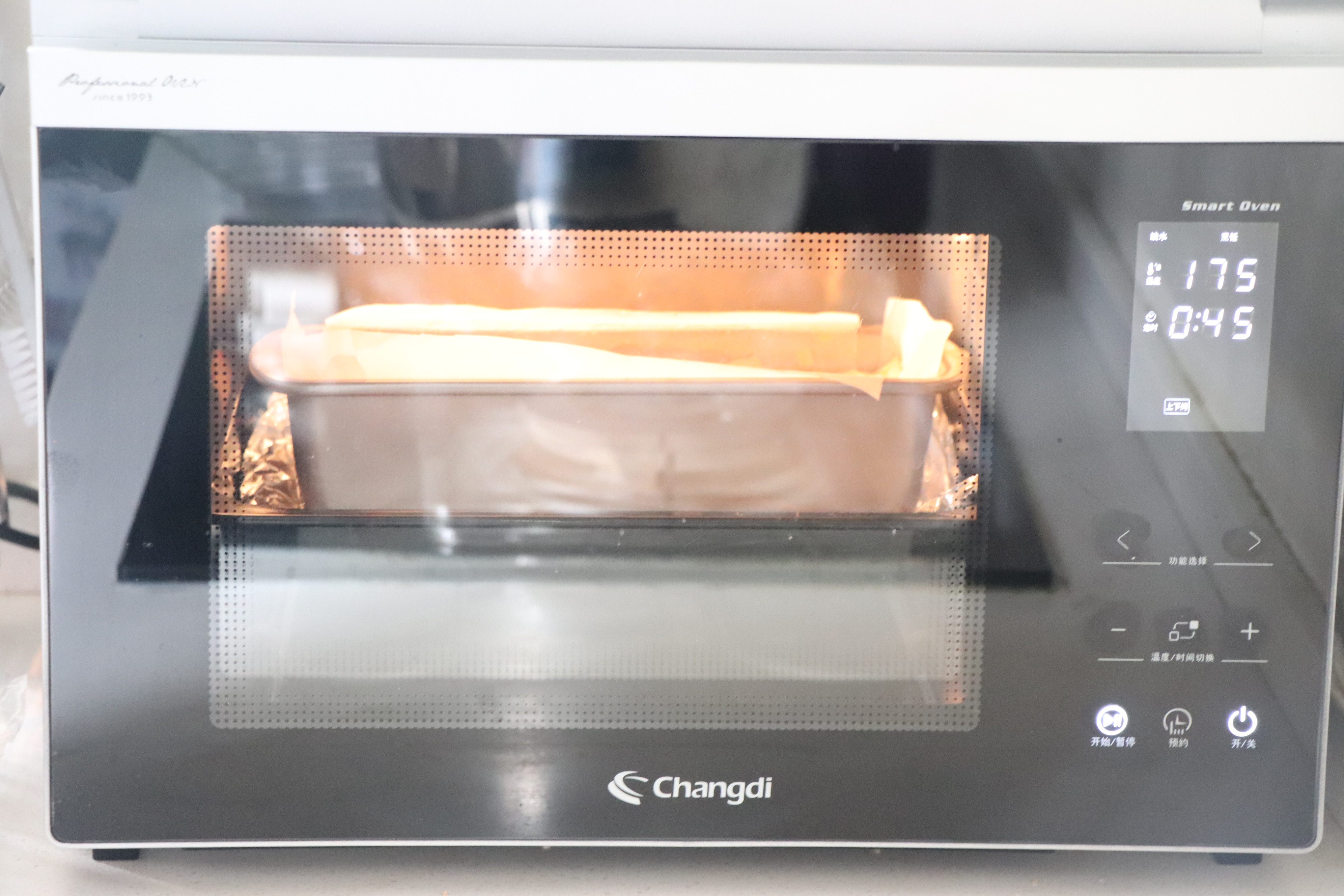 蛋糕里边脆脆的水果,蛋糕里的隐藏小秘密