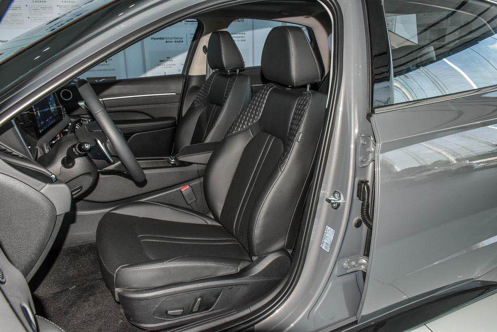 全新索纳塔曝光,索纳塔十几大黑科技