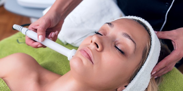 黑头拯救方法无成本,有黑头了该怎么有效去黑头