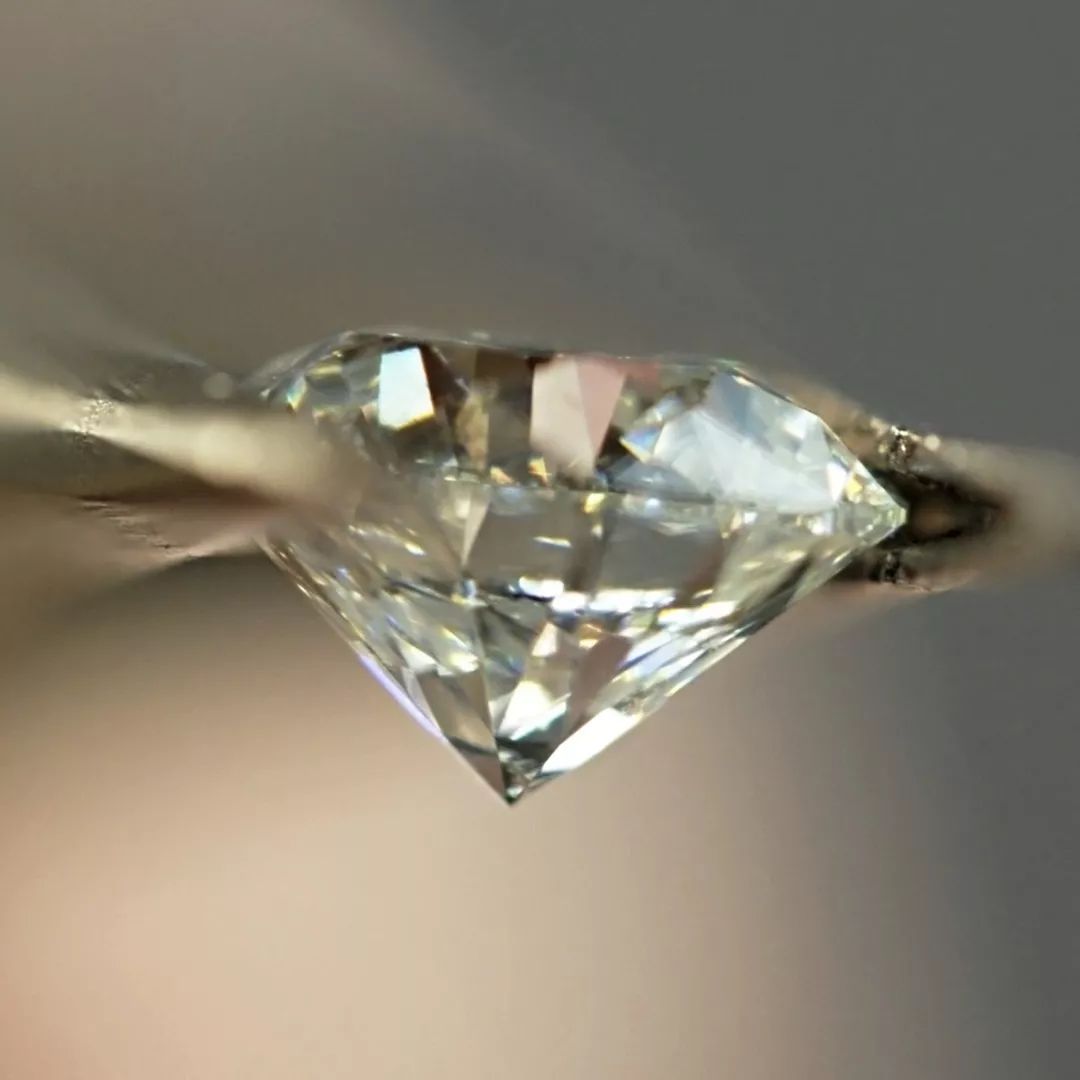 钻石戒指钻石怎么挑选,结婚怎么挑黄金首饰