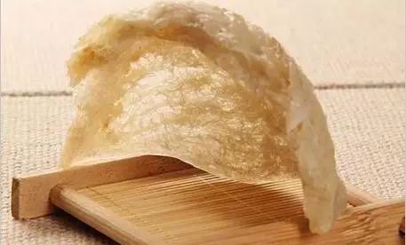 燕窝发黄是什么意思,燕窝发黄有霉味可以吃吗