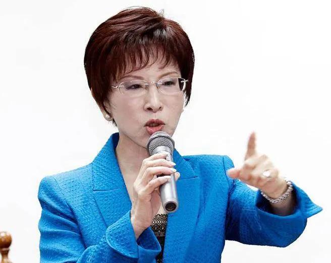 赵少康急抛两岸论述遭柯文哲嘲讽没那么容易