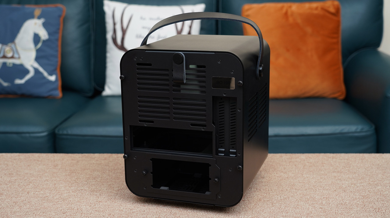 等等*党**的胜利？用5700G打造的暗黑二重制版ITX主机分享