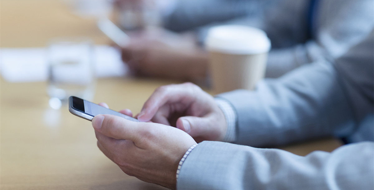 有什么app是骗人的广告,那些恶心的虚假app广告