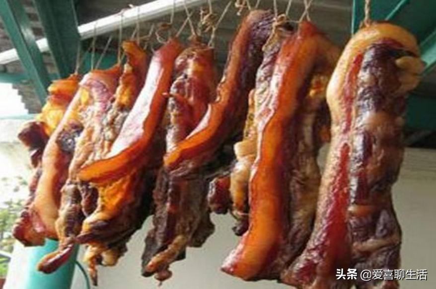 腌腊肉多数人错了，多做这几步，腊肉咸香入味肉质紧致，来看步骤