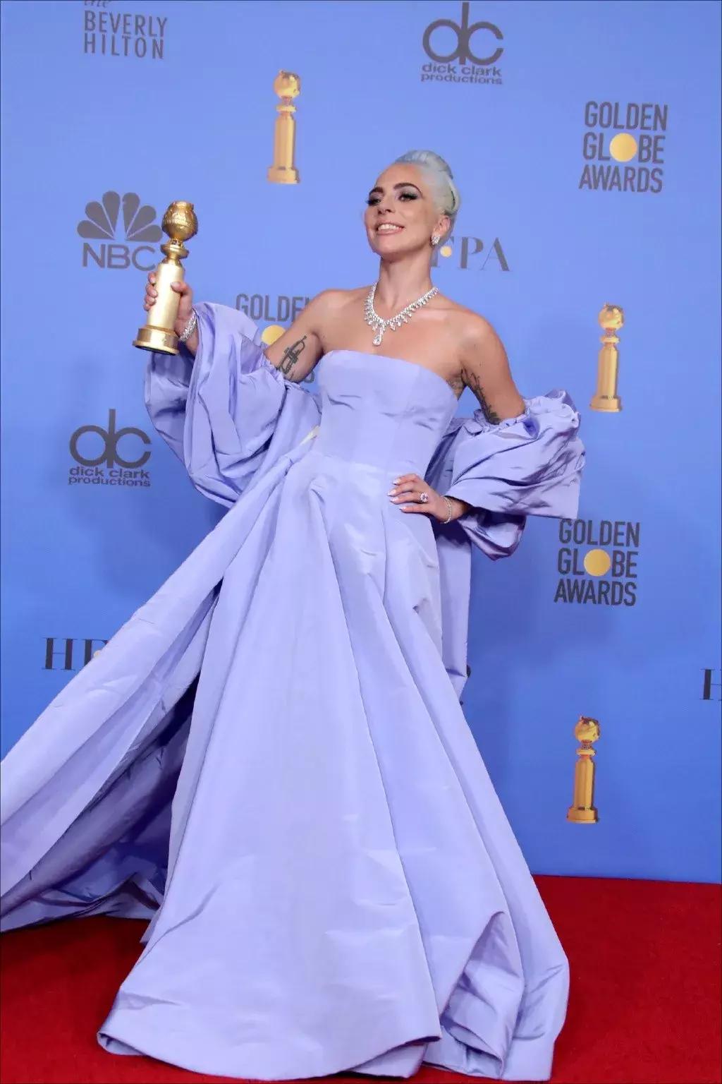 ladygaga2018杂志,ladygaga或许才是最后的赢家