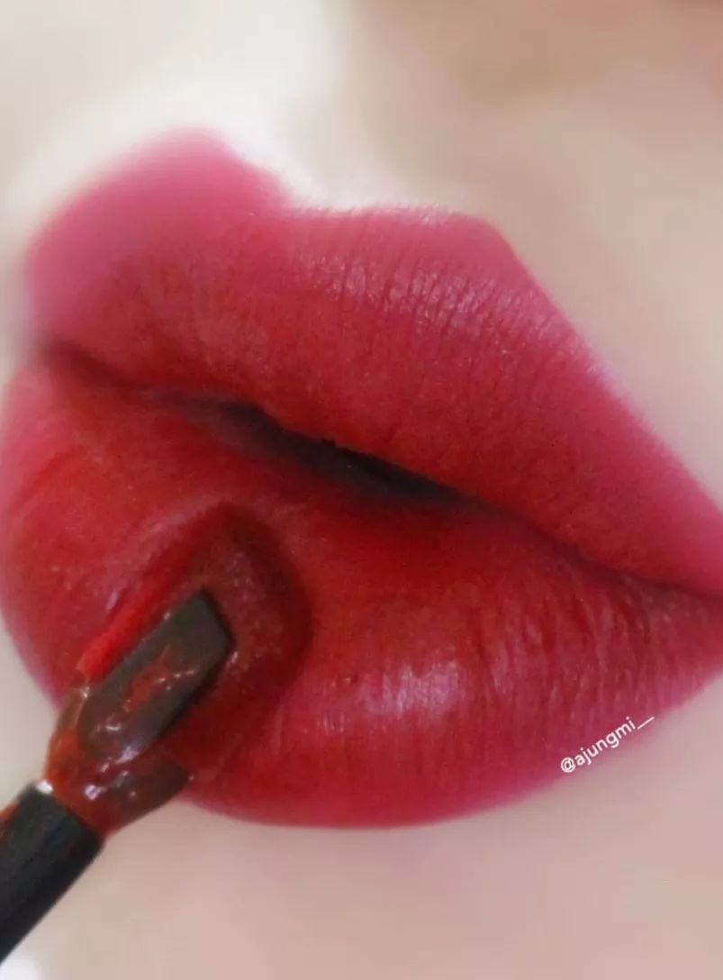 强势吊打405,阿玛尼这支新色你一定要有