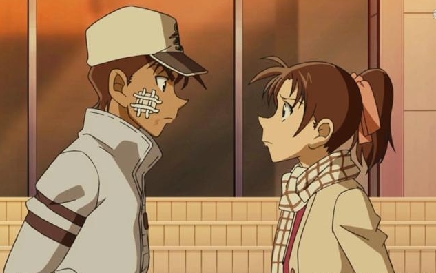 柯南中的白头发女角色,远山和叶柯南第四弹