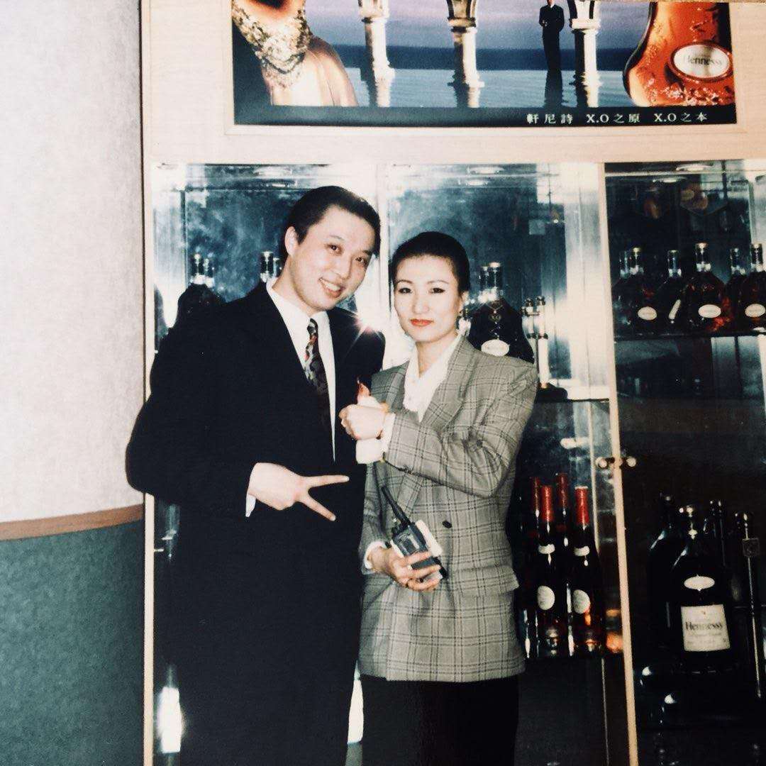 1996年天津夜店老照片，轩尼诗的快乐，你现在能想象得到吗