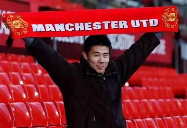 董方卓是怎么被弗格森发现的,曼联弗格森董方卓