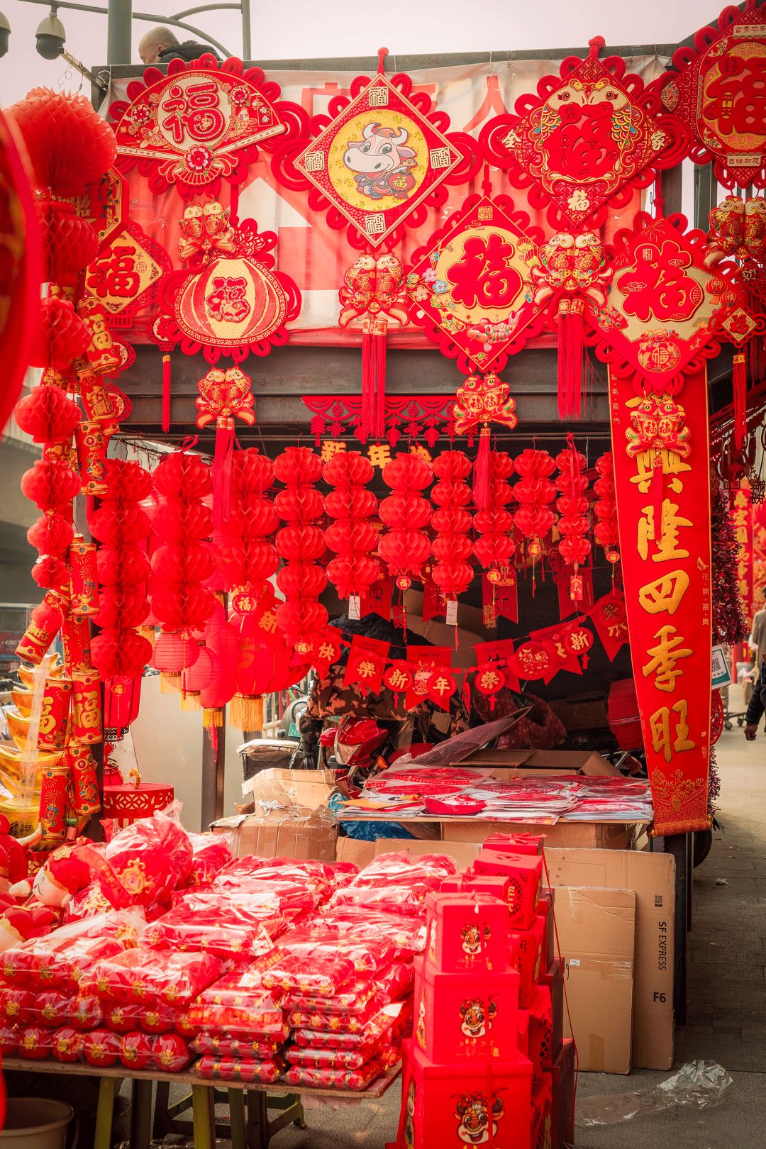 自拍红火大片，成都人新春过年打卡攻略来了