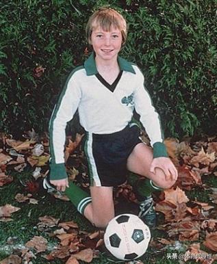 在“国宝”和“草芥”之间游走的加拿大“风之子”史蒂夫-纳什