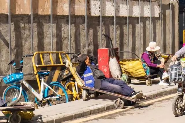 沙河创业前景,沙河服装批发创业前景