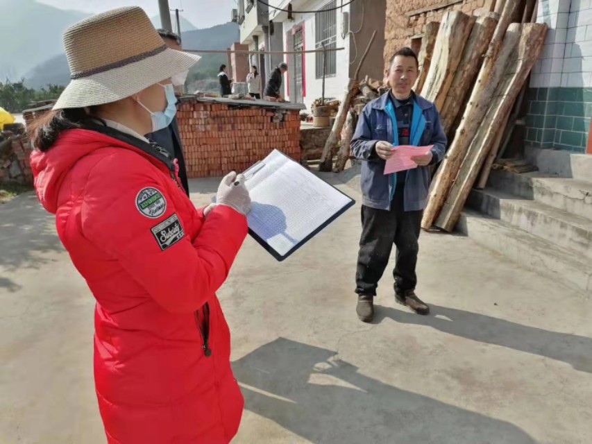 现在疫情大家都在家干嘛呢,疫情期间你们都在家干嘛