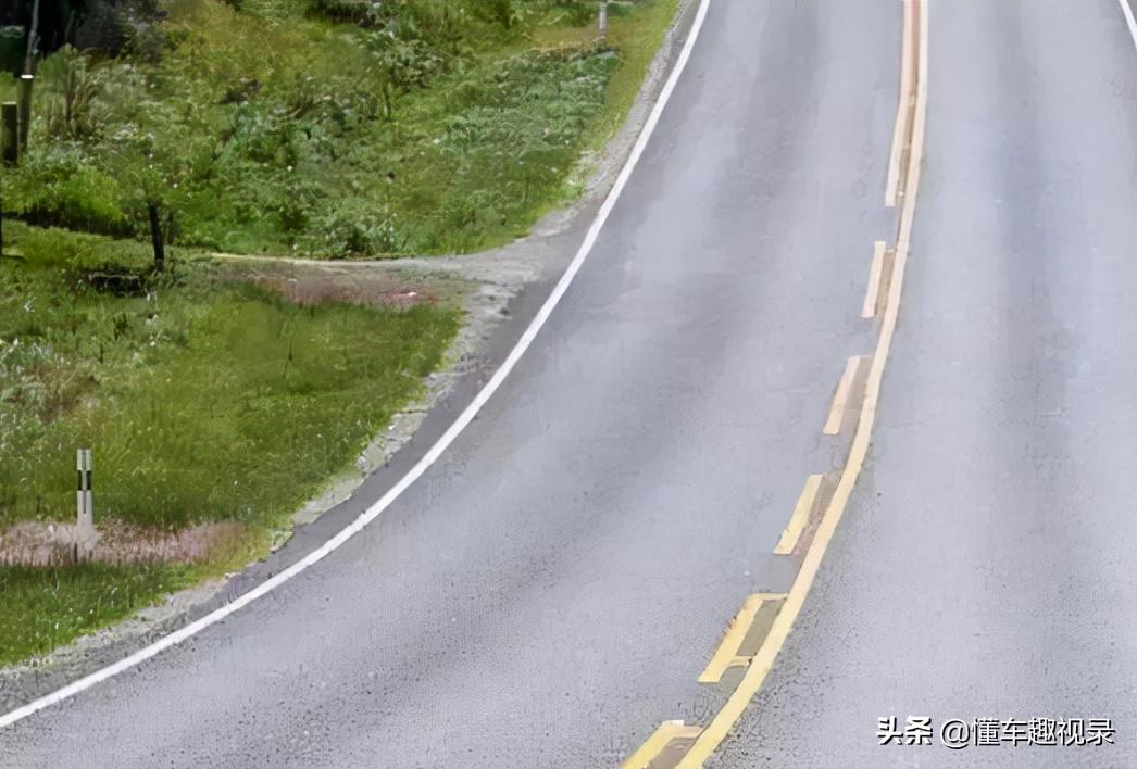 双黄线和单黄线有什么区别,双黄线和单黄线压线是否一样处罚