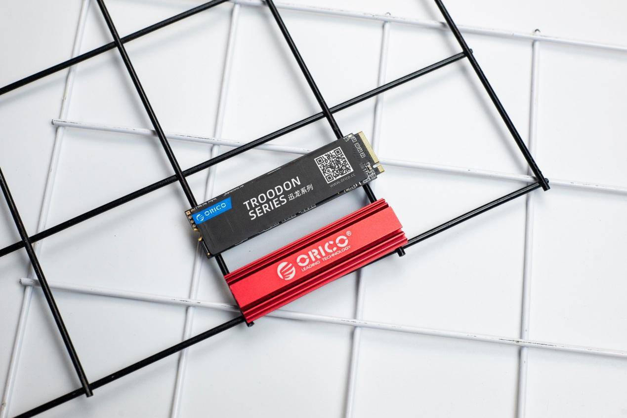 m.2固态硬盘发热量评测,5款入门m.2固态硬盘的简单测评
