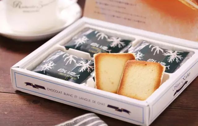 中国游客在日本狂购物,去日本旅游购物陷阱