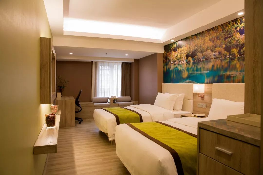 2019熊猫夏令营活动参与,2020全国青少年足球夏令营直播