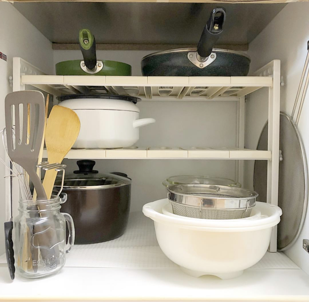 厨房锅具收纳墙上,锅具收纳小妙招废物利用