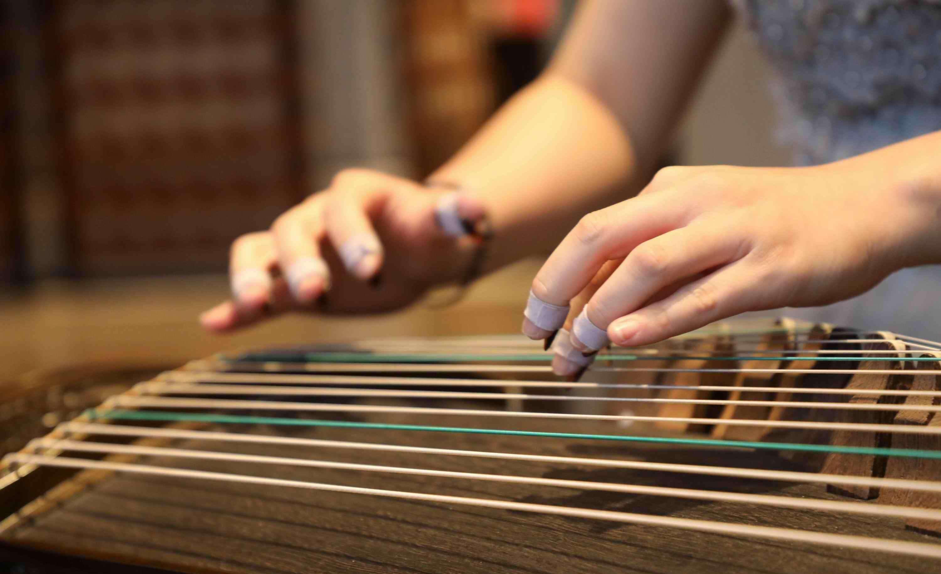 零基础弹古筝勾抹托分别怎么弹,古筝勾托抹托和双手弹奏视频