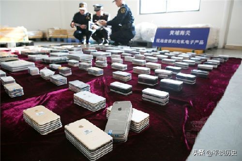 香港回归以后黑帮都销声匿迹了？转行干这了，利润比*品毒**还高