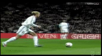 贝克汉姆长传慢动作解析,弧线球射门贝克汉姆教学