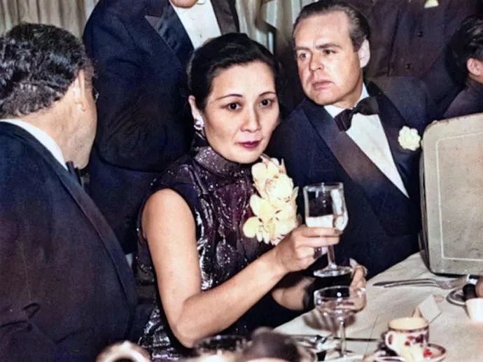 罗斯福总统晚年评价宋美龄,美国人如何评价宋美龄