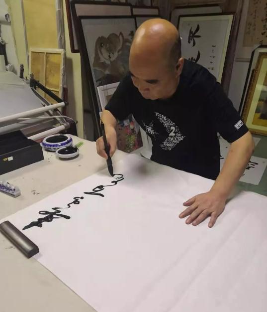 书画装裱，字画定制，尽在翰墨轩工作室