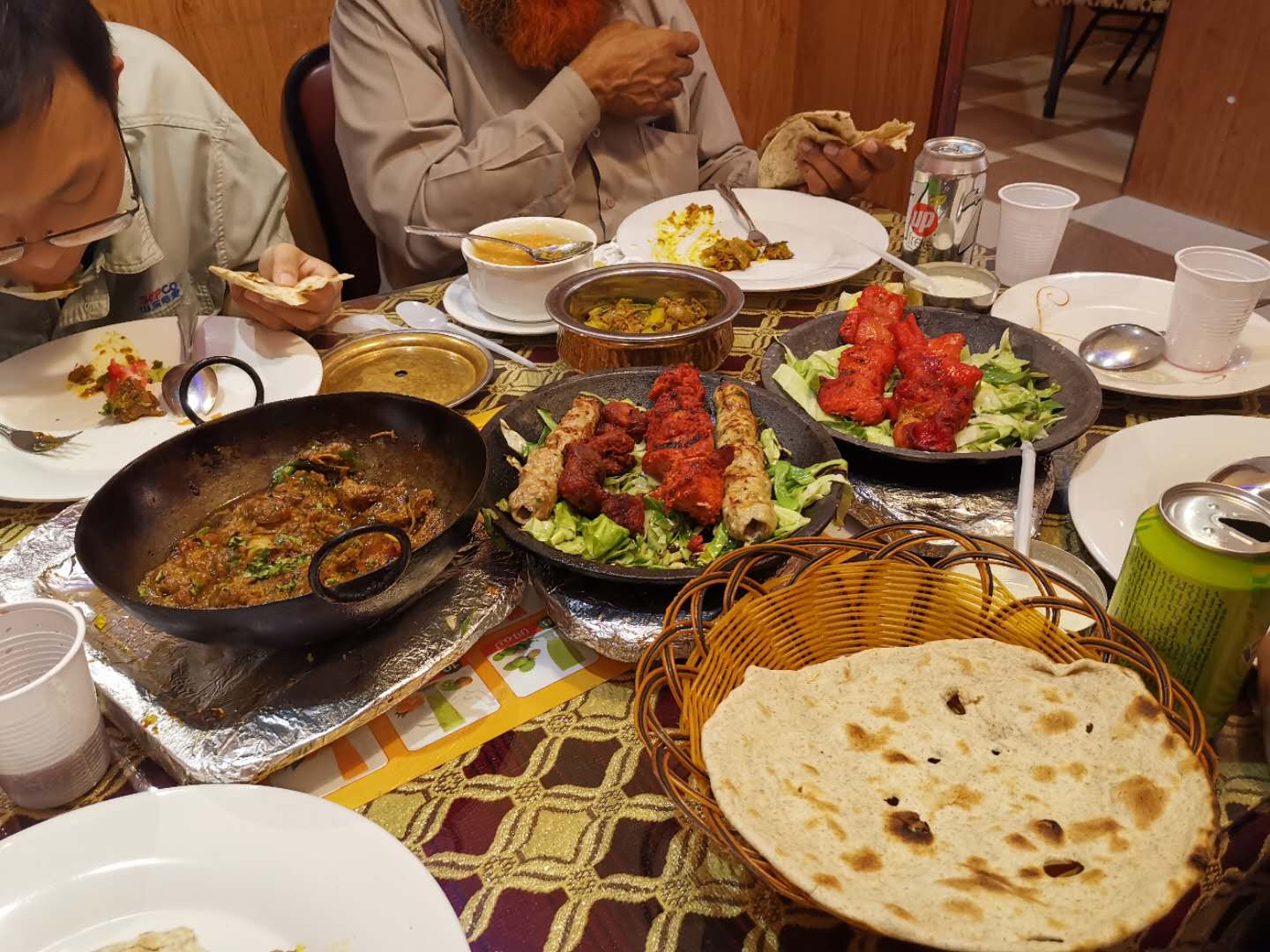 中国人在沙特的打工日常,中国人去沙特打工的真实感受