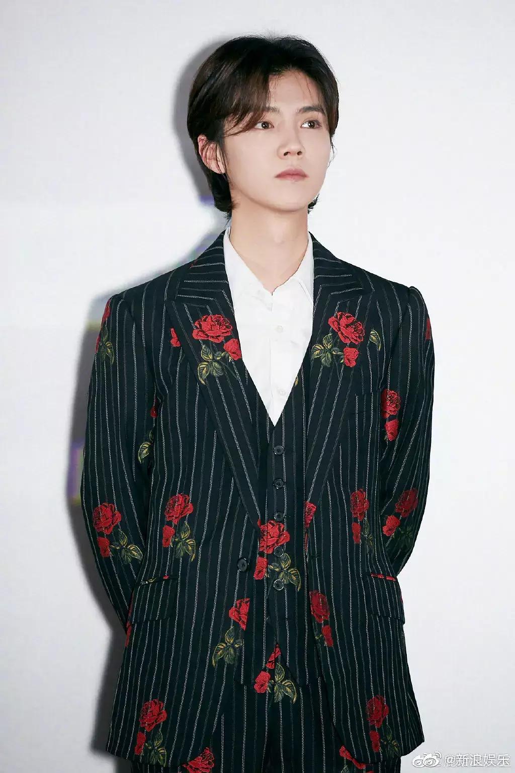 鹿晗近日活动图片,鹿晗近期活动图