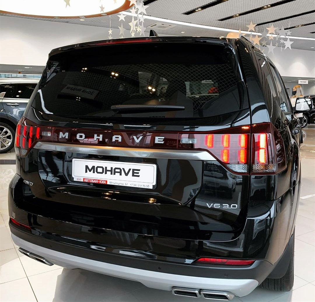 越野性能媲美丰田霸道，新款起亚霸锐实车，搭3.0T+全时四驱