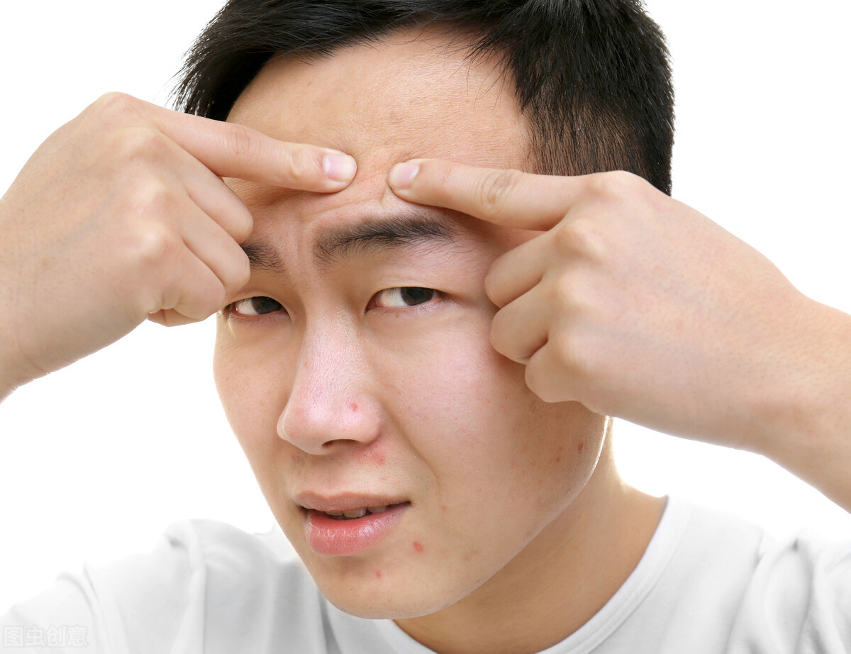 脸上都是痘痘怎么护肤,脸上痘痘比较多怎么保养