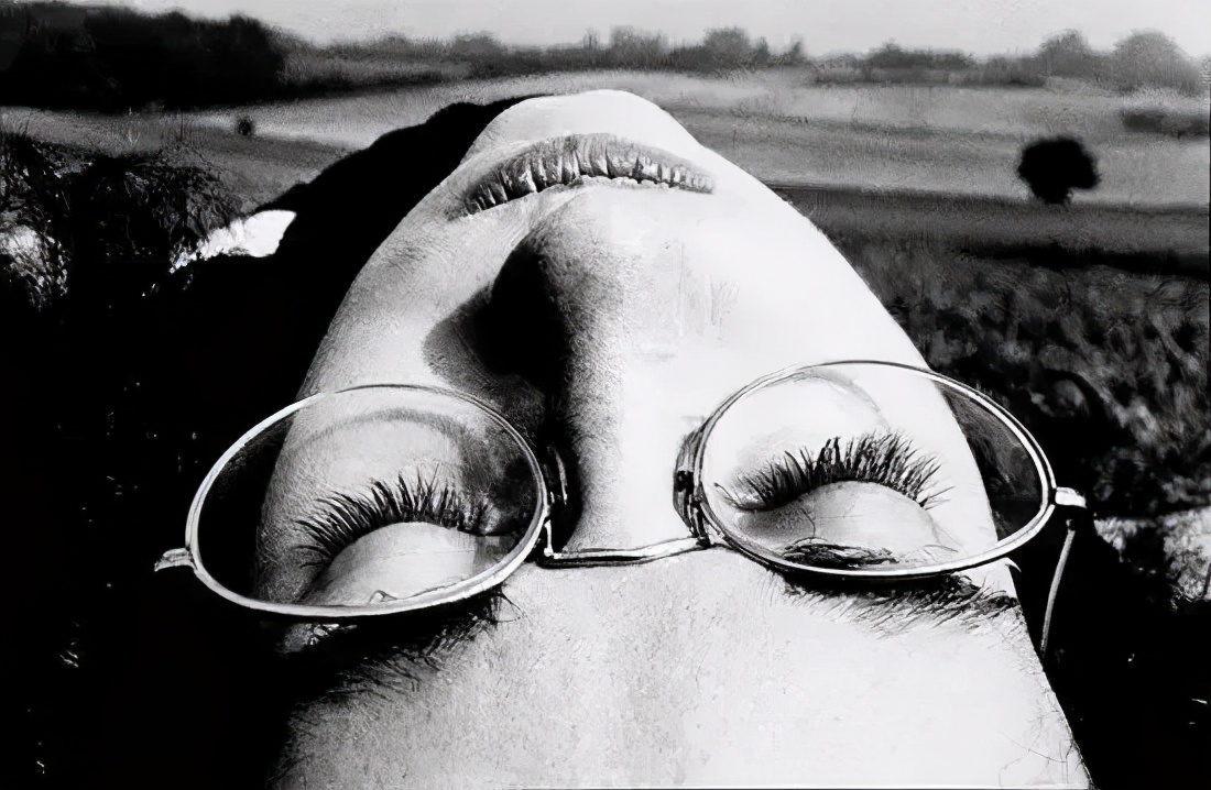 不想把世界让给自己鄙视的人,不能把这个世界让给鄙视你的人