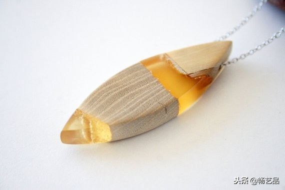 如何用水晶滴胶自制项链,手工滴胶项链教程
