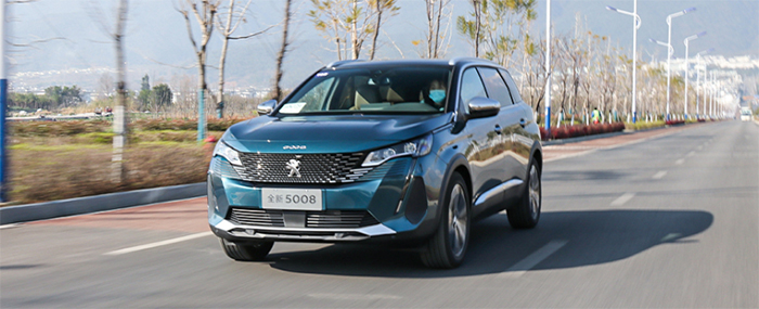 2019款四驱版标致5008底盘解析,2018款全新标致5008试驾视频