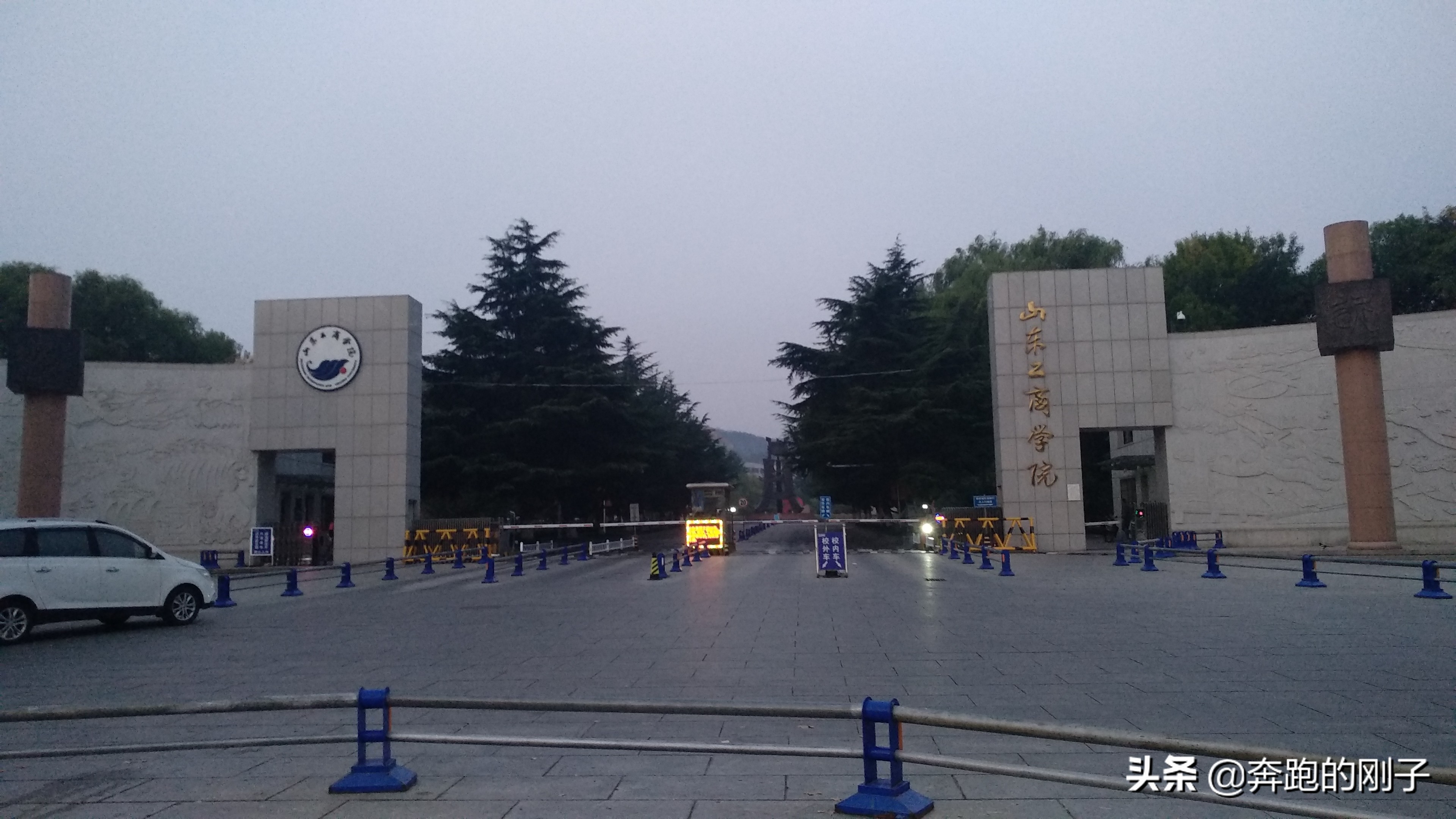 备战南京马拉松—10月19日打卡烟台大学,海边日出