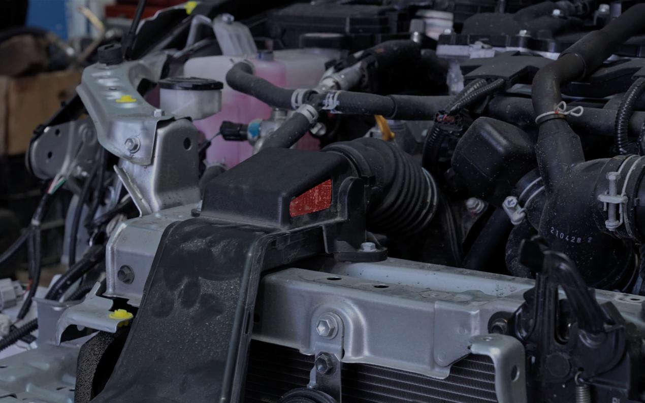 丰田雷凌双擎耐用度视频,丰田雷凌开不坏的车