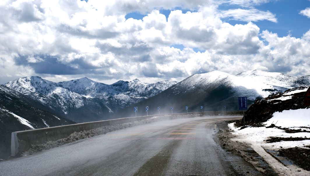 尼康d700怎么拍视频教程,尼康d700带手柄效果如何