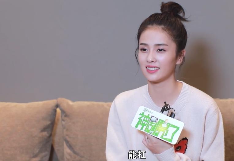 白鹿拍烈火军校有多累,白鹿拍烈火军校哭了