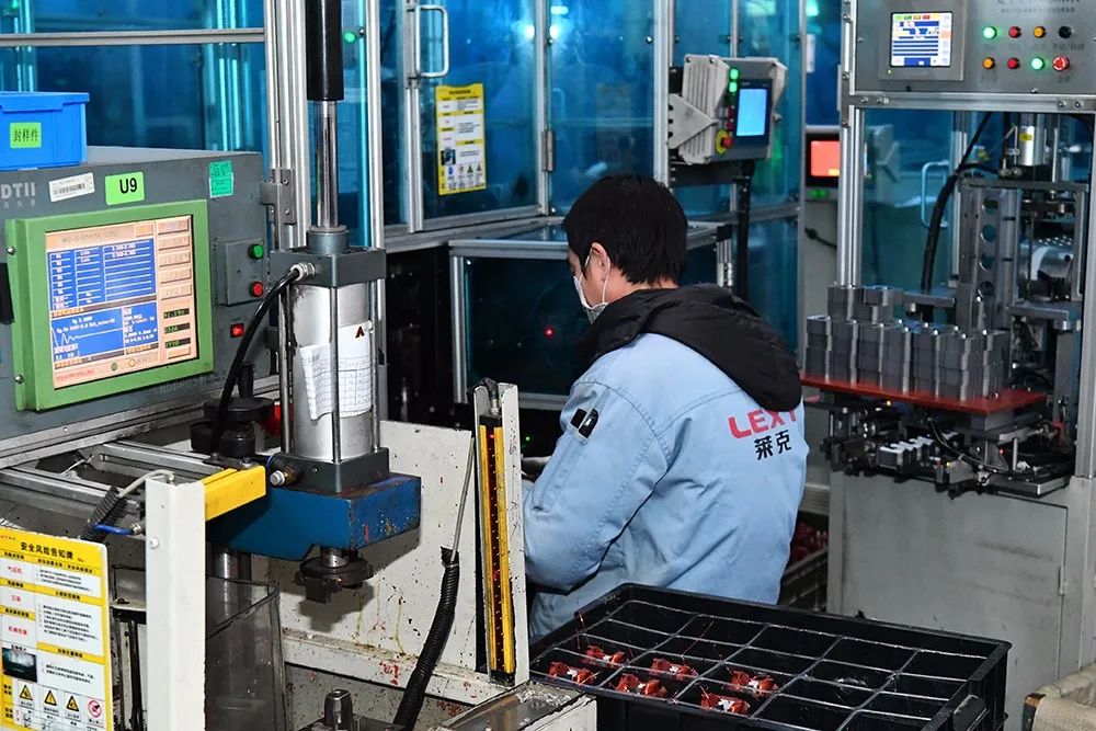 领导调研企业复工复产,李江南调研企业复工复产情况