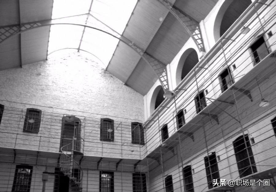 如果觉得生活很累去哪几个地方,人生要去四个地方看看你就会明白