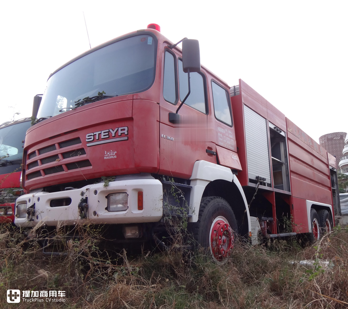 少见的斯太尔原装进口卡车实拍，底盘配置比国产的91系列给力多了