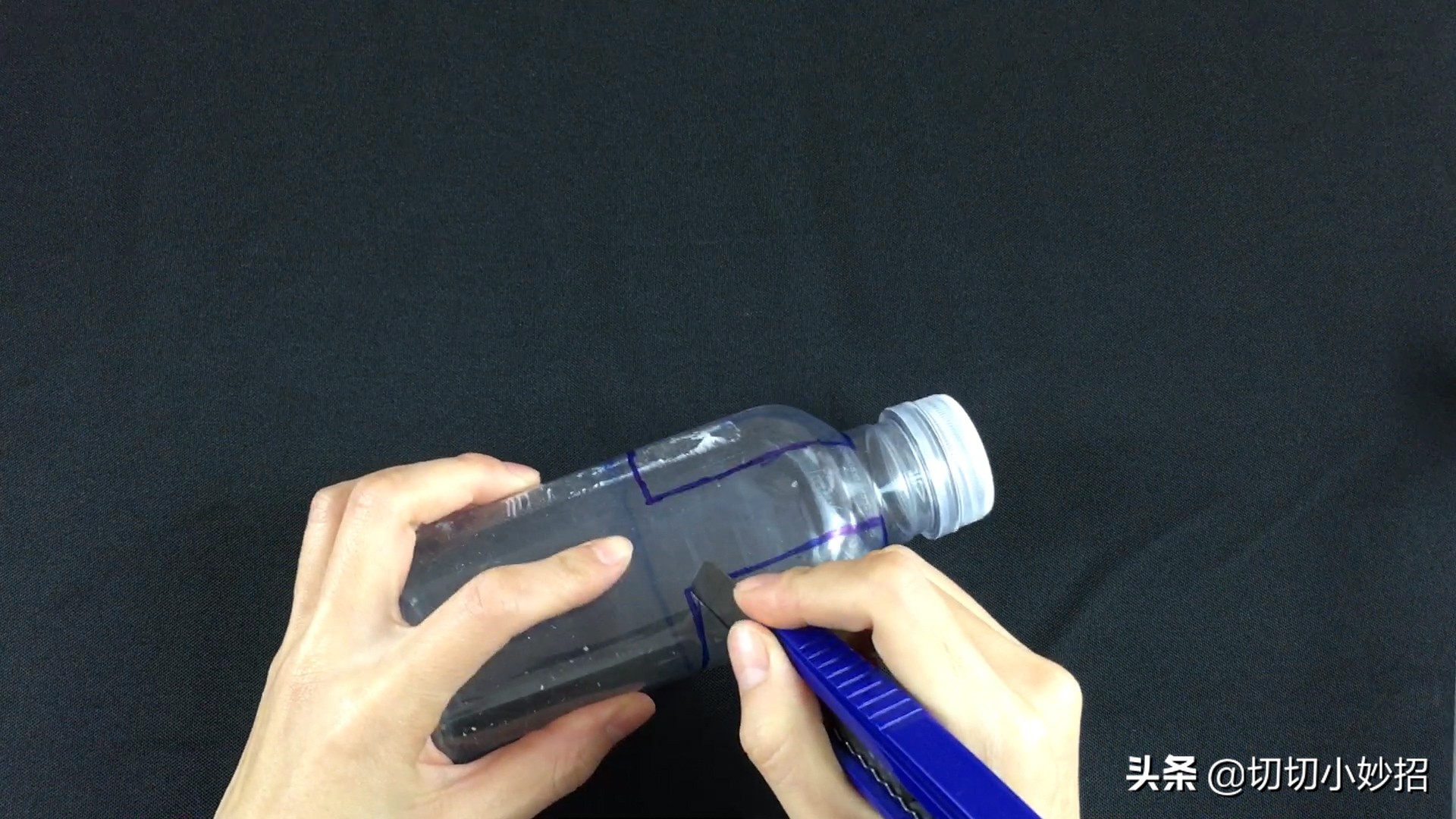 1个塑料瓶变废为宝小学生小制作,1个塑料瓶变废为宝创意手工