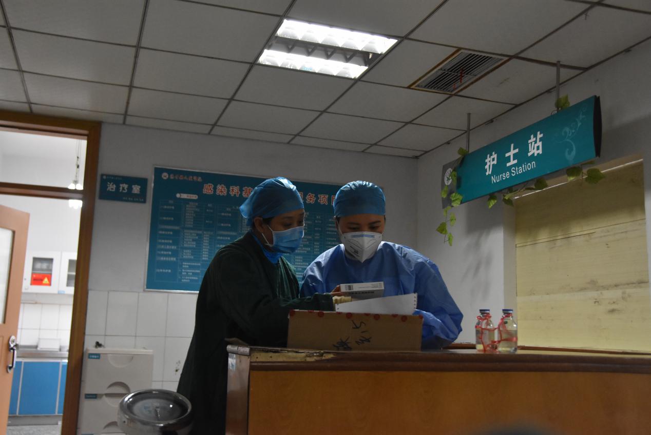 为疫情付出重大牺牲,为抗击疫情所付出的人和事